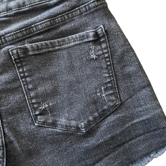 RSQ Vintage High Rise Black Jean Shorts with Raw Hem 3 / W26 - Picture 7 of 11
